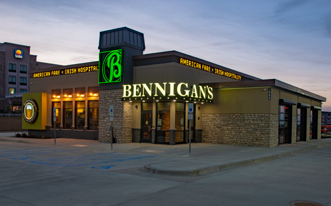 The Art of the Comeback: 50 Years of Bennigan’s and the Return of Steak and Ale